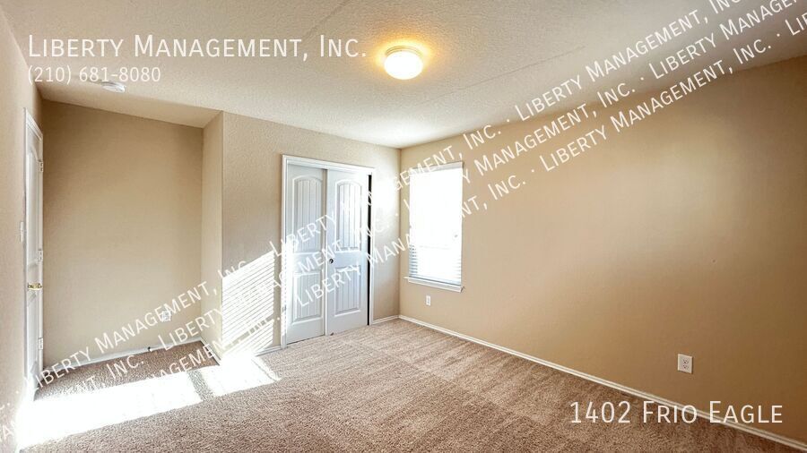 Gorgeous 4 Bedroom, 2.5 Bath Home property image