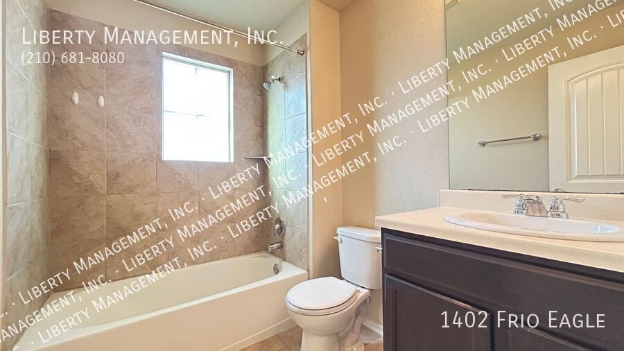 Gorgeous 4 Bedroom, 2.5 Bath Home property image