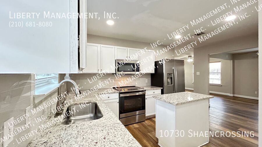 Beautiful 3 Bedroom, 2 Bath Home Near Alamo Ranch property image