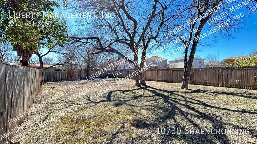 Beautiful 3 Bedroom, 2 Bath Home Near Alamo Ranch property image