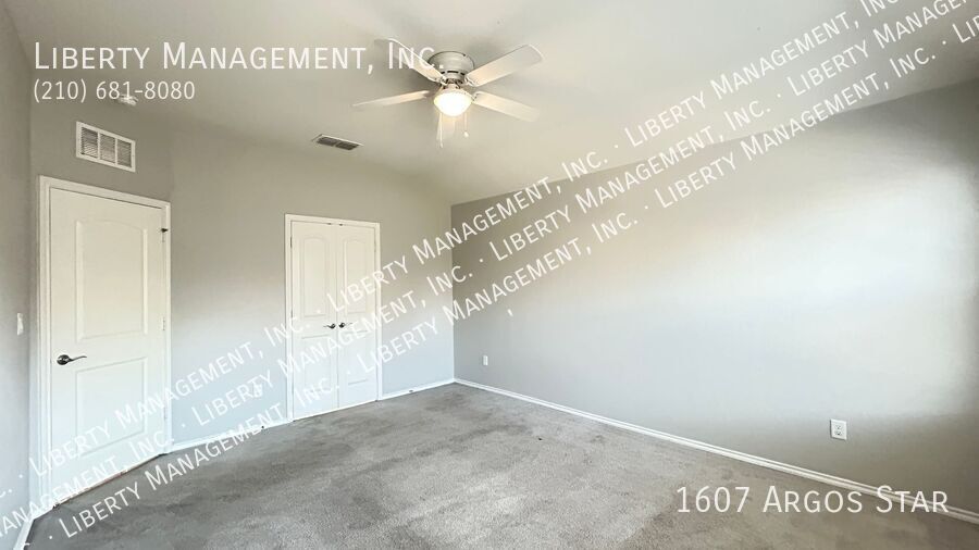 Beautiful 4 Bed, 2 Bath Single Story on a Greenbelt in desirable Arcadia Ridge property image