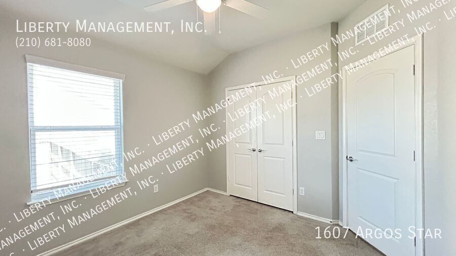 Beautiful 4 Bed, 2 Bath Single Story on a Greenbelt in desirable Arcadia Ridge property image