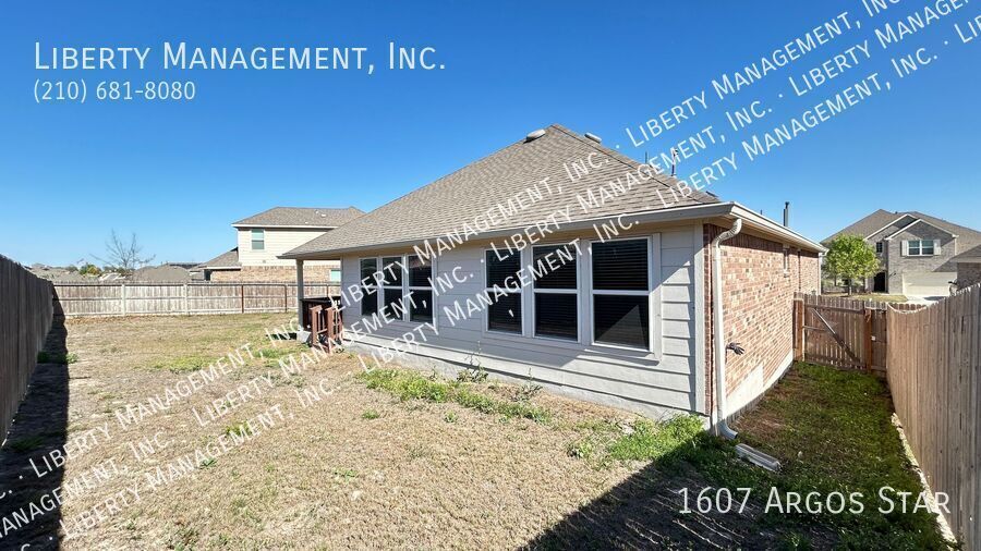 Beautiful 4 Bed, 2 Bath Single Story on a Greenbelt in desirable Arcadia Ridge property image