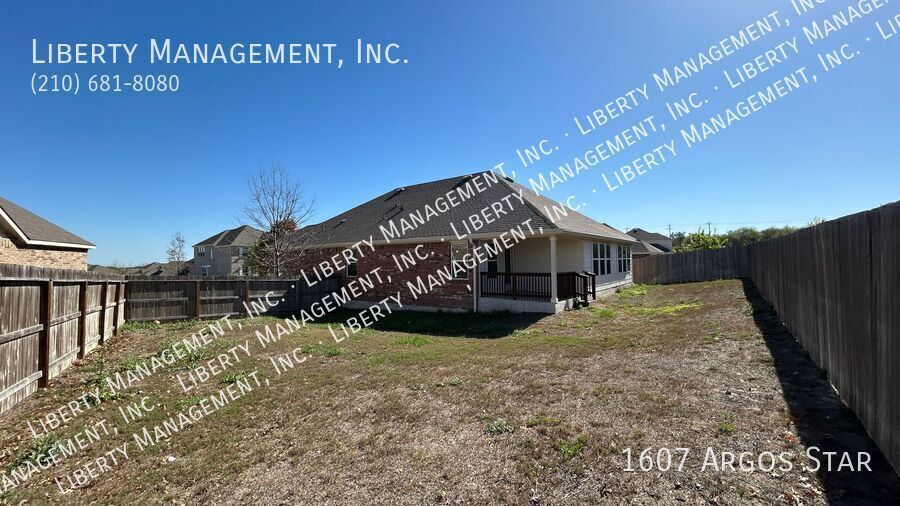 Beautiful 4 Bed, 2 Bath Single Story on a Greenbelt in desirable Arcadia Ridge property image