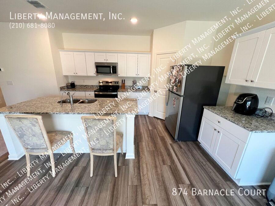 4 Bedroom, 3 Bath Home property image