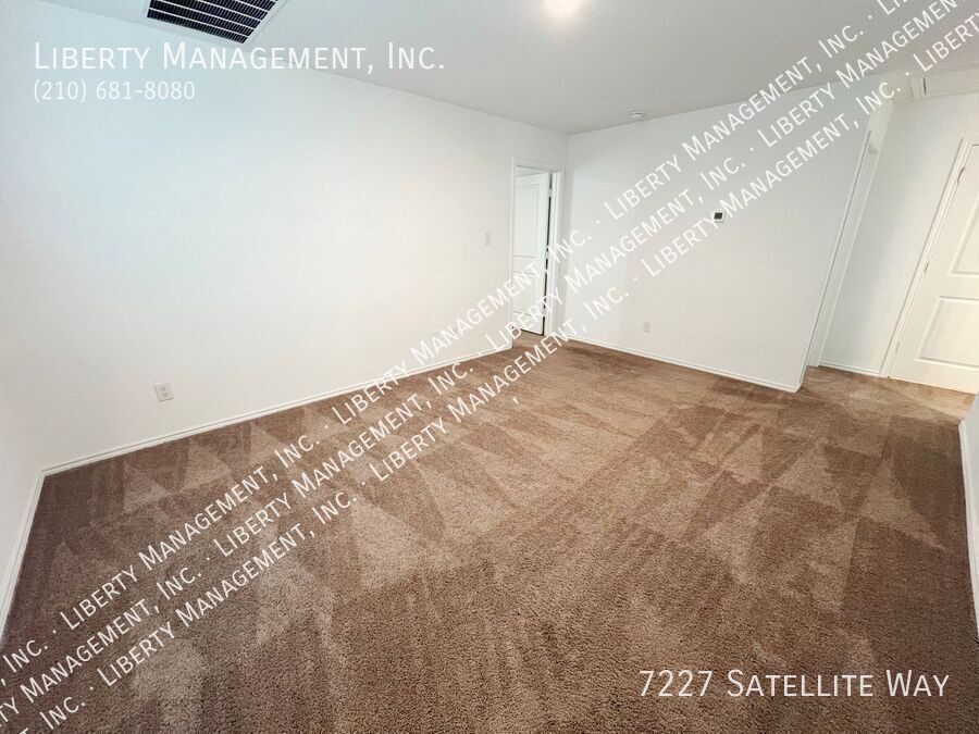 4 Bedroom, 2.5 Bath Home Available property image