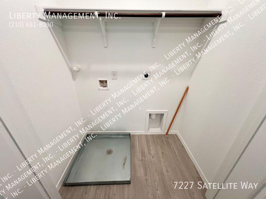 4 Bedroom, 2.5 Bath Home Available property image