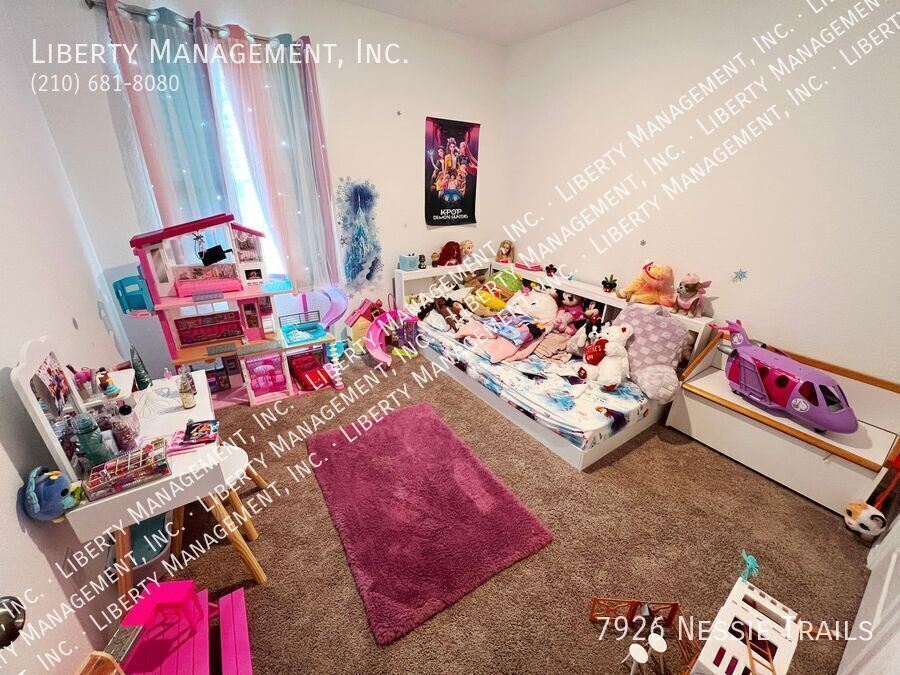 3 Bed, 2 Bath Home on Cul-de-sac property image