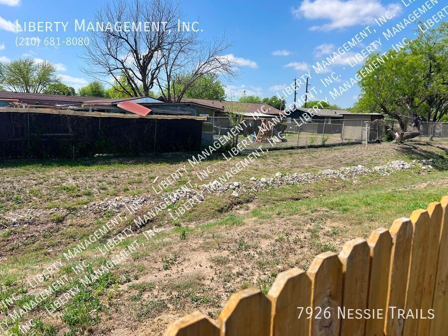 3 Bed, 2 Bath Home on Cul-de-sac property image