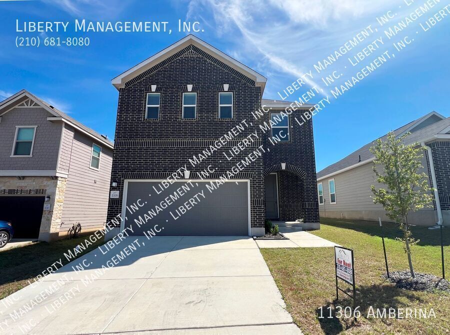 3 Bed, 2.5 Bath 2100 sq ft Home on a Greenbelt property image
