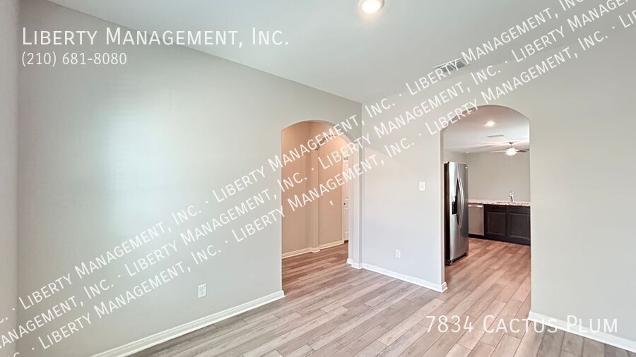 Single story 3 Bed, 2 Bath Home near Alamo Ranch property image