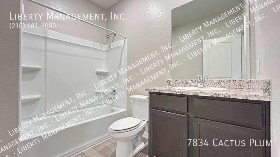 Single story 3 Bed, 2 Bath Home near Alamo Ranch property image