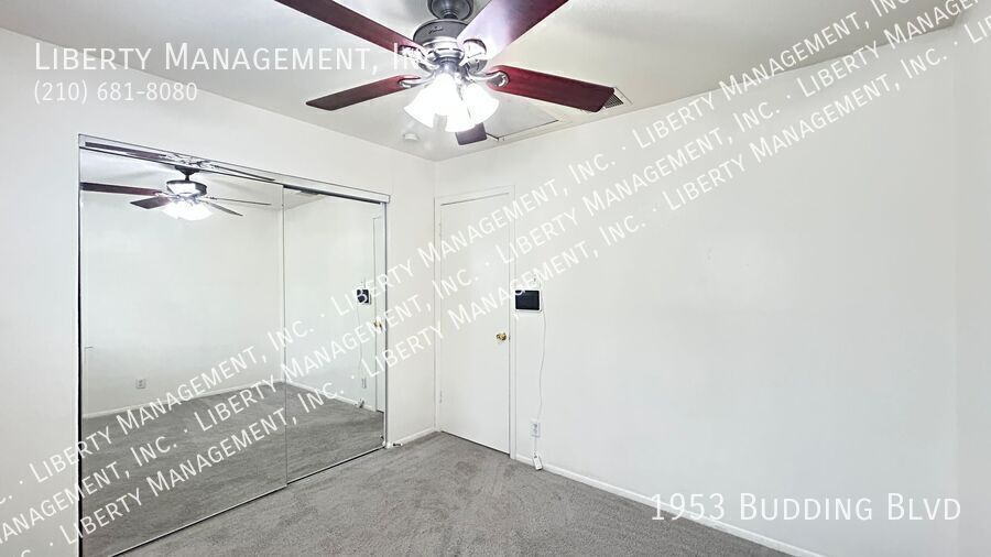 Charming Townhome just outside McAllister Park property image