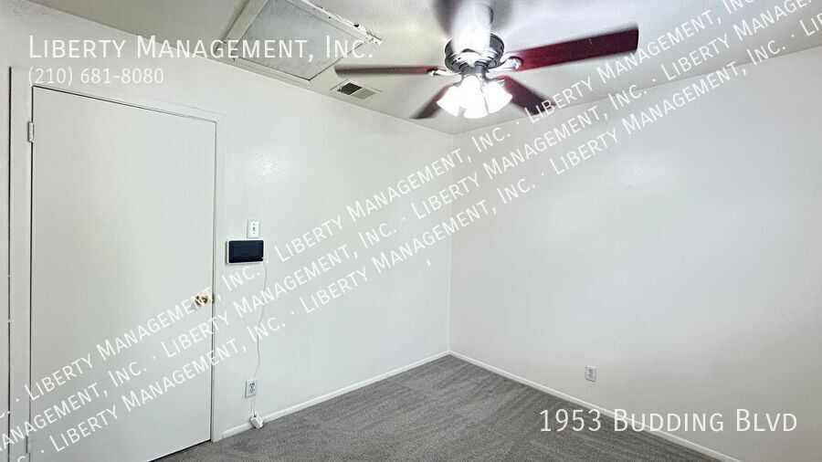 Charming Townhome just outside McAllister Park property image