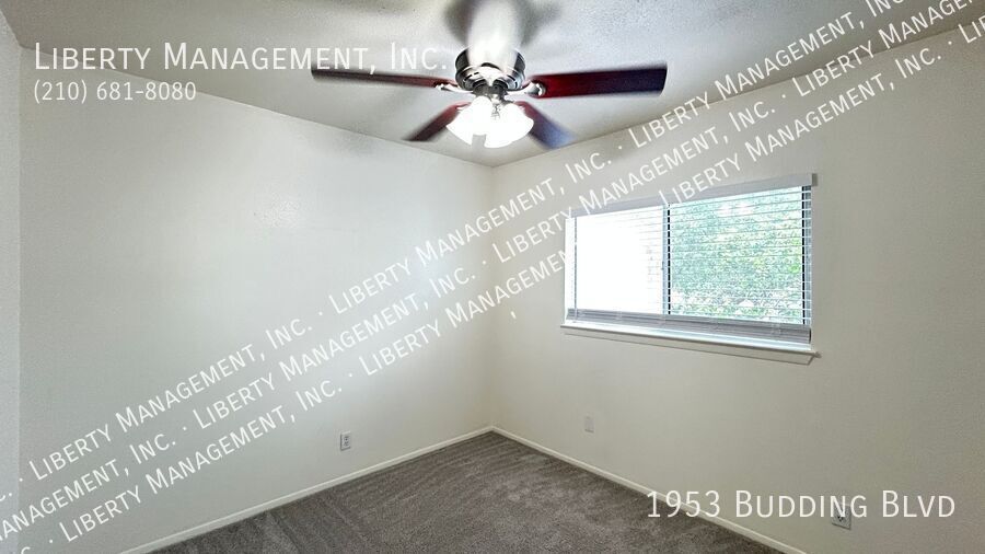 Charming Townhome just outside McAllister Park property image