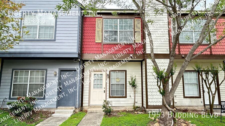 Charming Townhome just outside McAllister Park property image