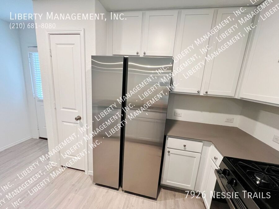 3 Bed, 2 Bath Home on Cul-de-sac property image