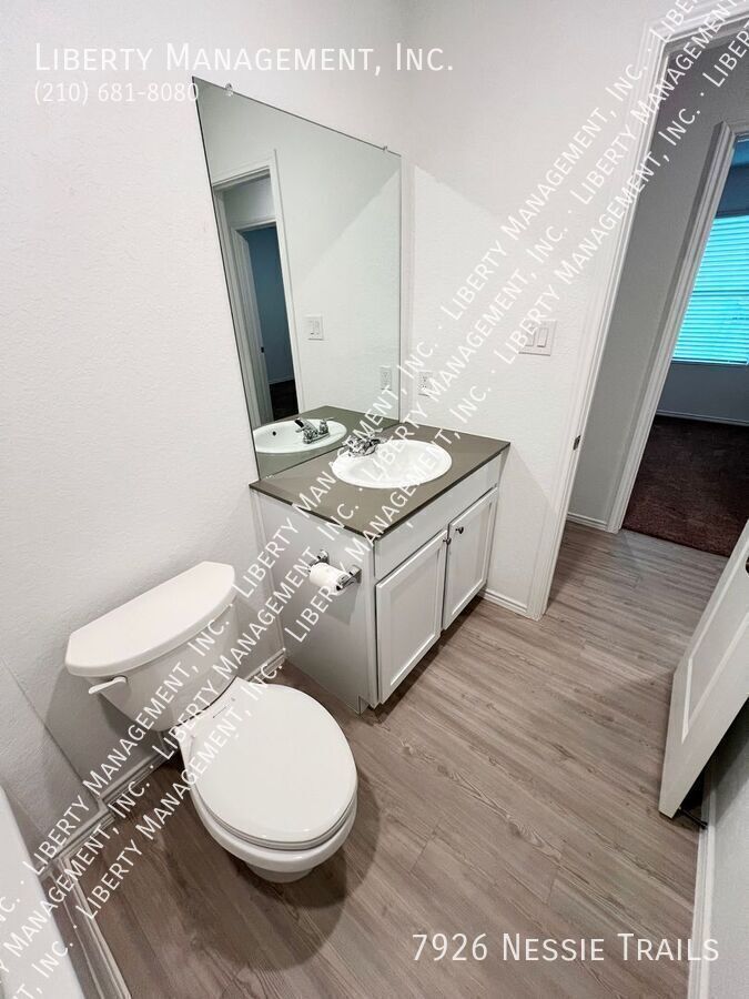 3 Bed, 2 Bath Home on Cul-de-sac property image
