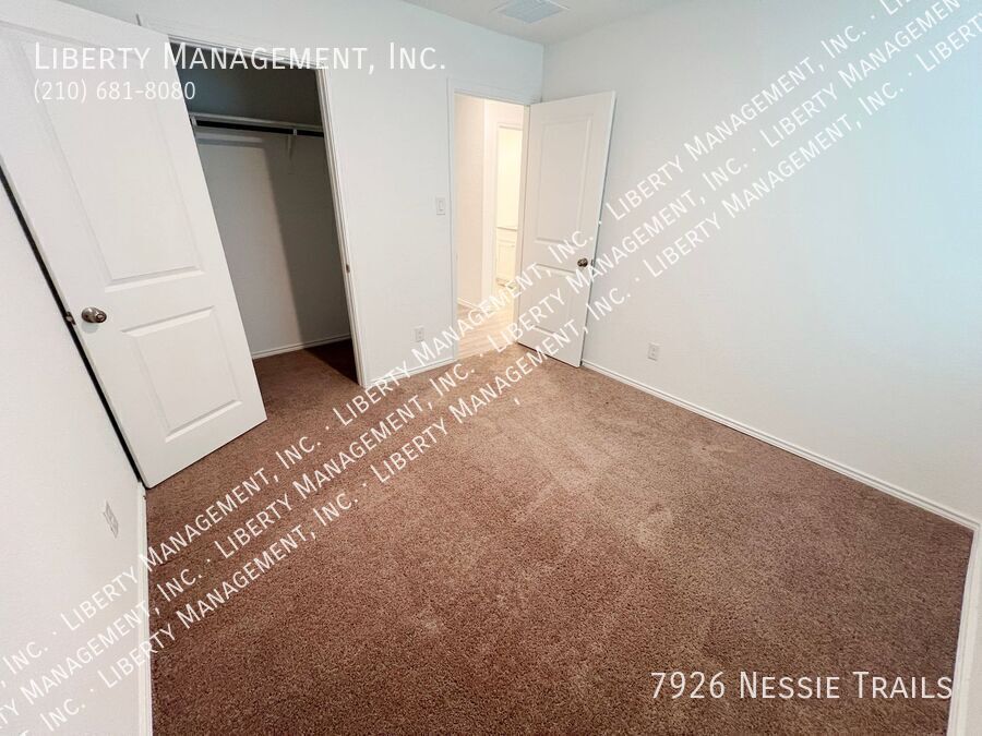 3 Bed, 2 Bath Home on Cul-de-sac property image