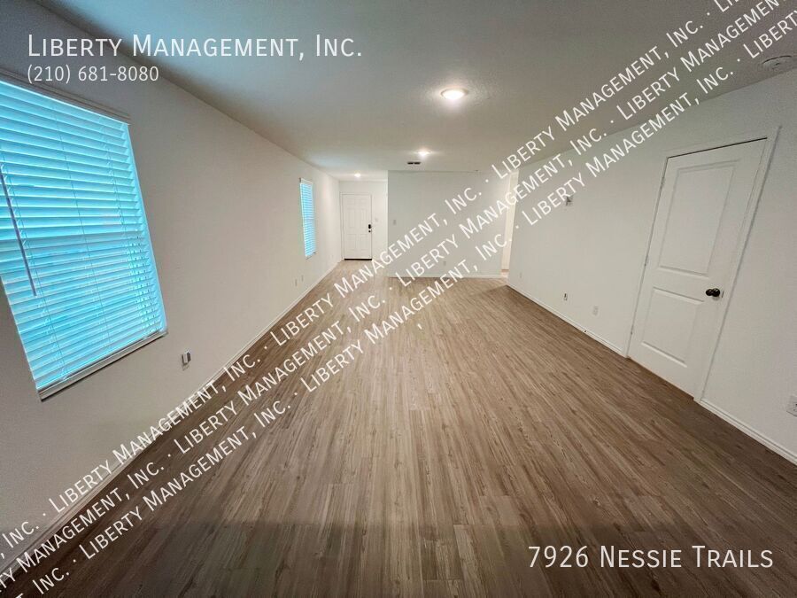 3 Bed, 2 Bath Home on Cul-de-sac property image