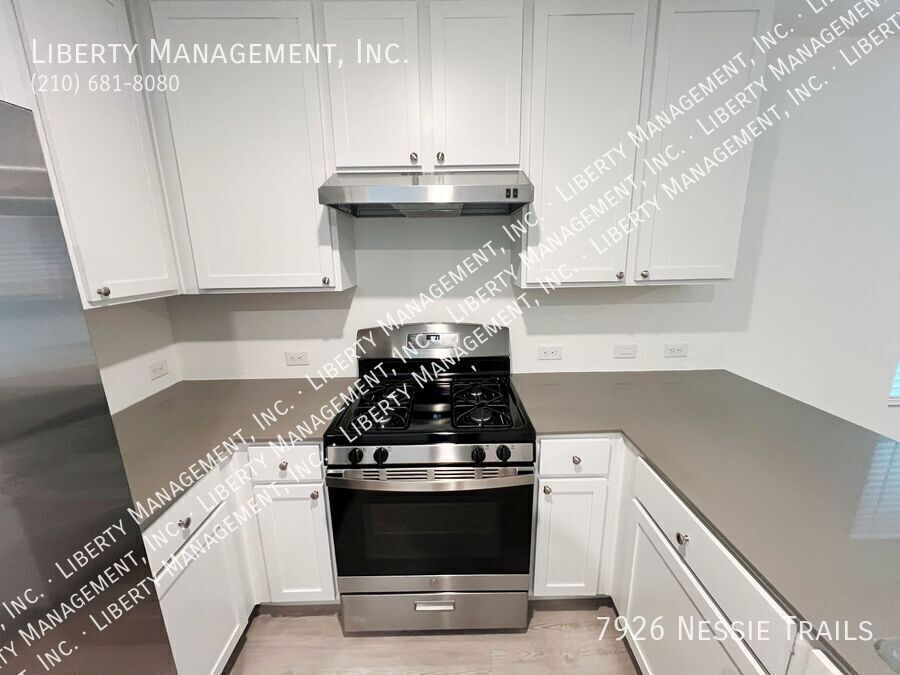 3 Bed, 2 Bath Home on Cul-de-sac property image