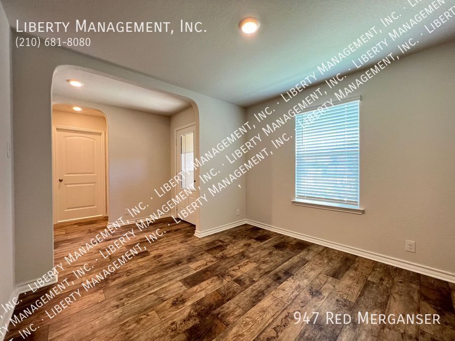 5 Bedroom, 3.5 Bath Home In Redbird Ranch Near Lackland AFB property image