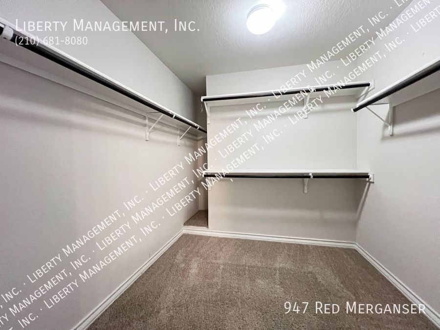 5 Bedroom, 3.5 Bath Home In Redbird Ranch Near Lackland AFB property image