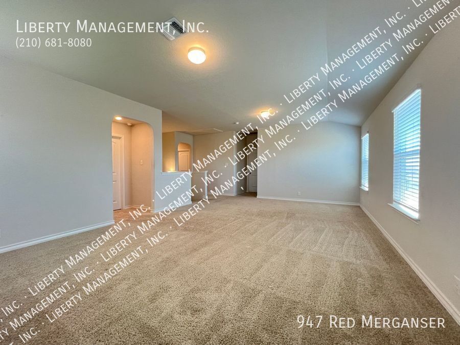 5 Bedroom, 3.5 Bath Home In Redbird Ranch Near Lackland AFB property image