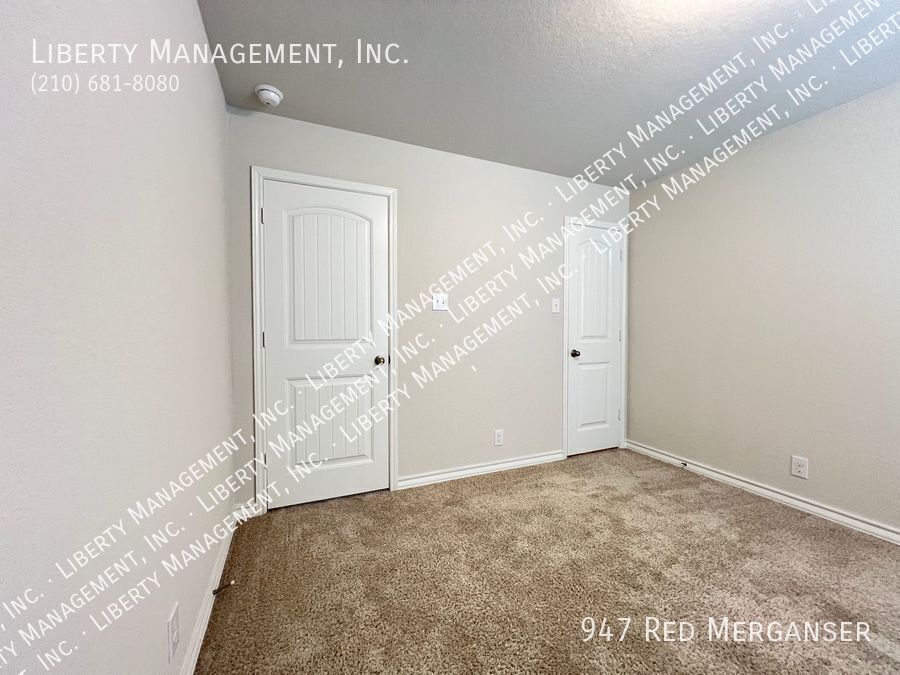 5 Bedroom, 3.5 Bath Home In Redbird Ranch Near Lackland AFB property image