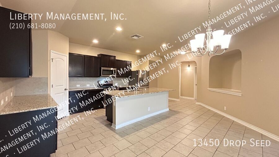 4 Bed, 2 Bath home in Valley Ranch property image