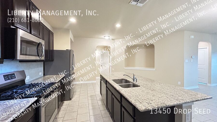 4 Bed, 2 Bath home in Valley Ranch property image