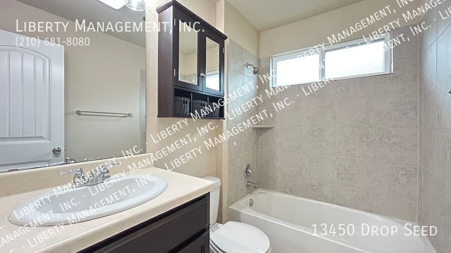 4 Bed, 2 Bath home in Valley Ranch property image