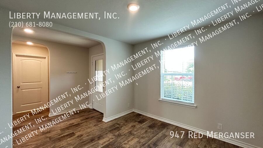 5 Bedroom, 3.5 Bath Home In Redbird Ranch Near Lackland AFB property image