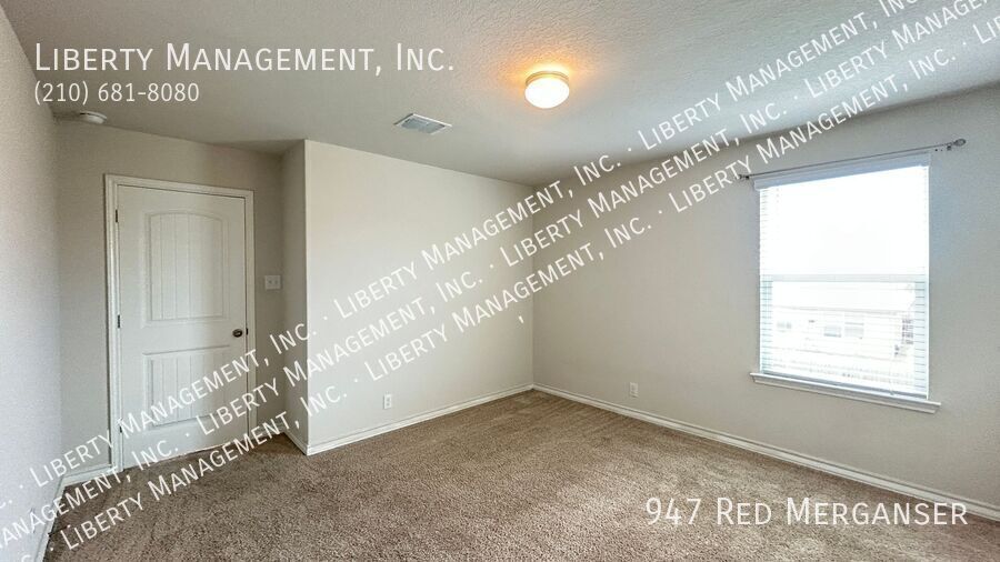 5 Bedroom, 3.5 Bath Home In Redbird Ranch Near Lackland AFB property image