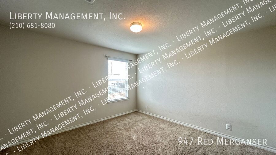 5 Bedroom, 3.5 Bath Home In Redbird Ranch Near Lackland AFB property image