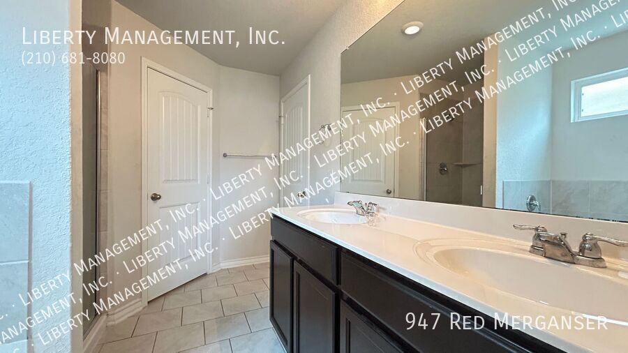 5 Bedroom, 3.5 Bath Home In Redbird Ranch Near Lackland AFB property image