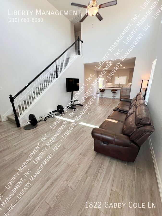 4 Bed, 3.5 Bath Home in Veranda property image