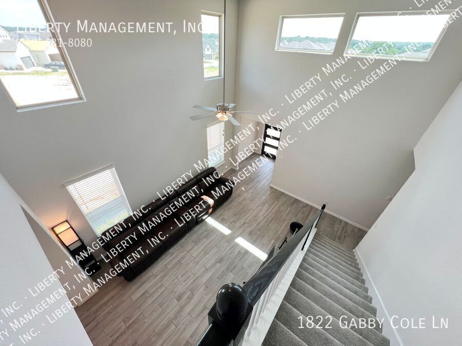 4 Bed, 3.5 Bath Home in Veranda property image