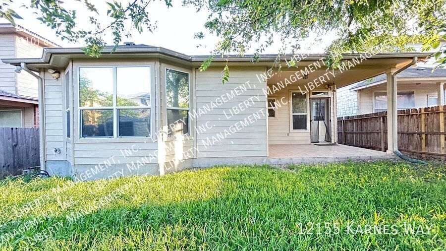 3 Bedroom, 2 Bath Home in Alamo Ranch property image