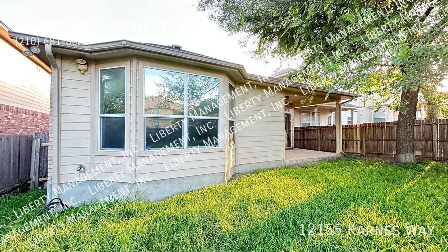 3 Bedroom, 2 Bath Home in Alamo Ranch property image