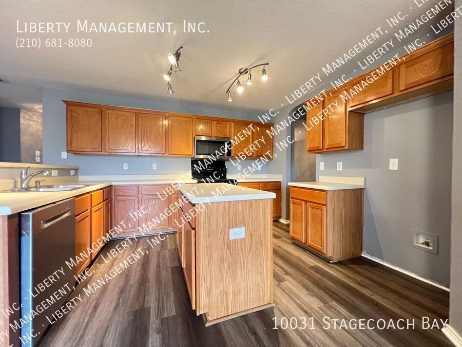 3 Bedroom, 2.5 Bath Home in Wildhorse property image