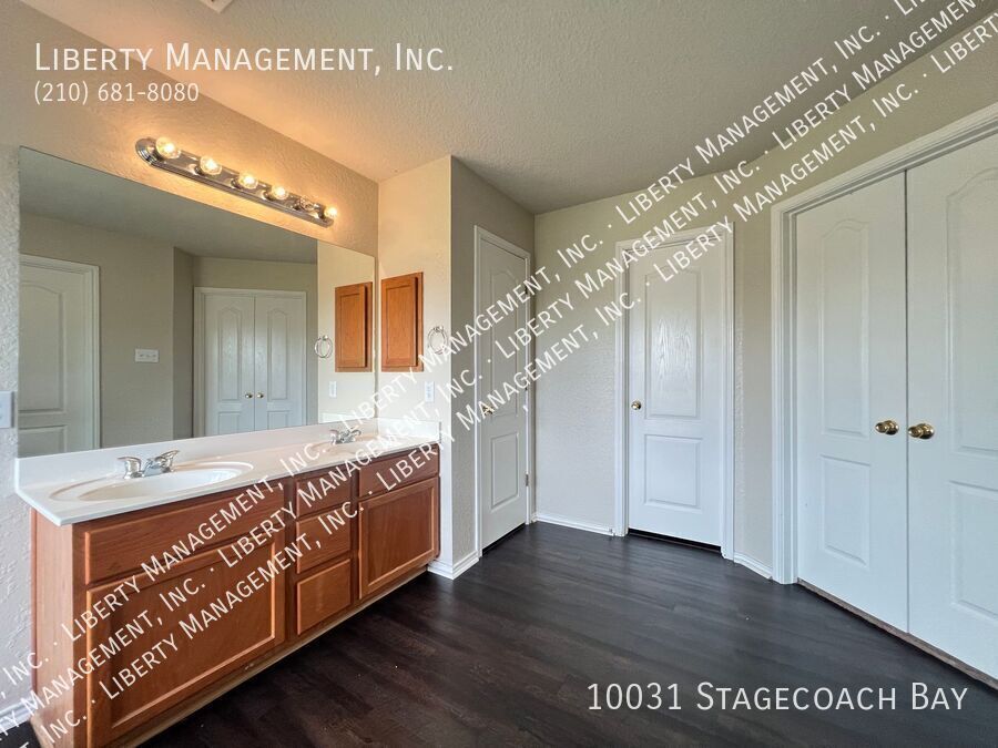3 Bedroom, 2.5 Bath Home in Wildhorse property image