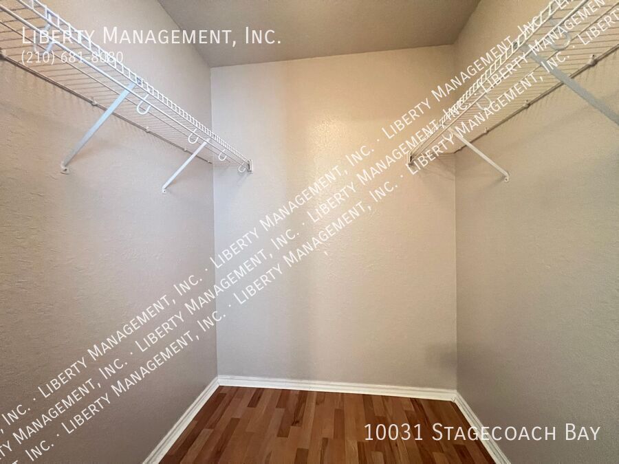 3 Bedroom, 2.5 Bath Home in Wildhorse property image