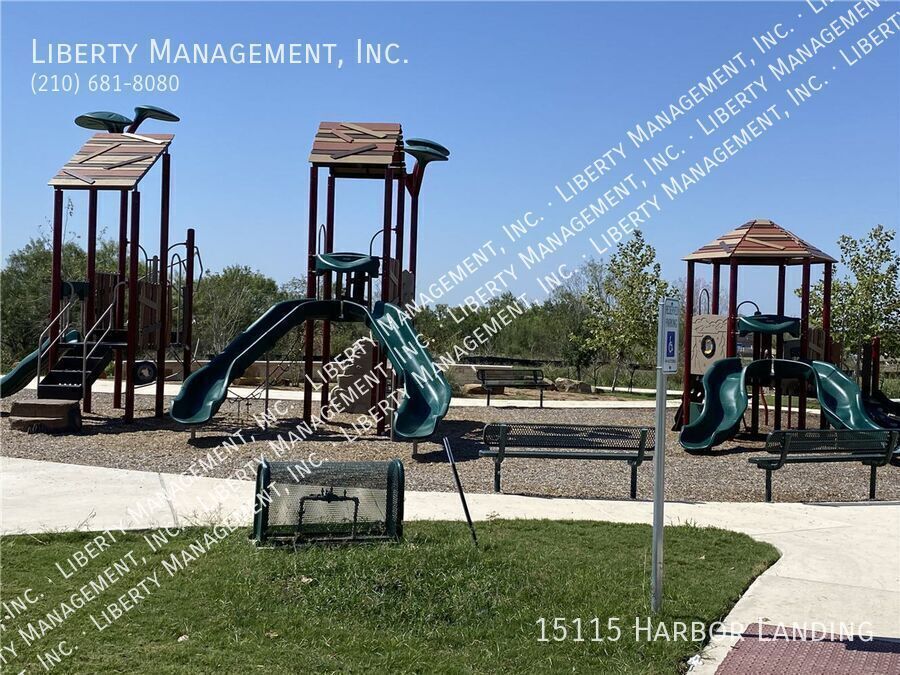 4 Bedroom, 2 Bath Home Near Lackland AFB and Brooks City Base property image