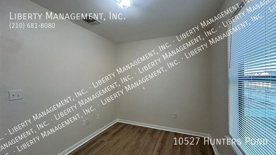 Lovely 4-bedroom in South San Antonio near Palo Alto College property image
