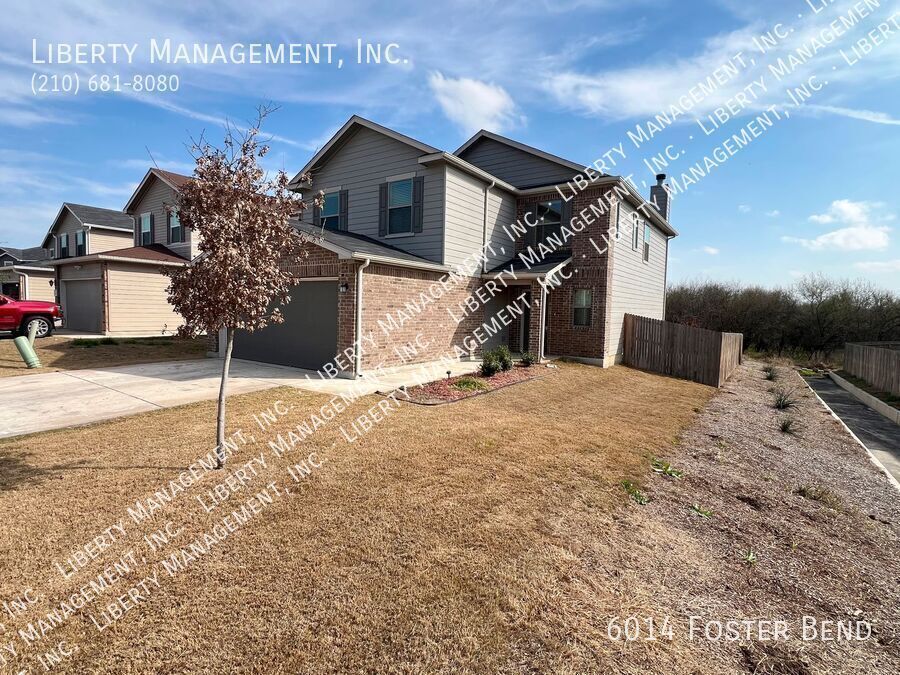 4 Bed, 3 Bath Home on a Greenbelt property image