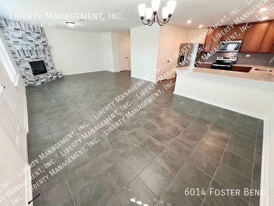 4 Bed, 3 Bath Home on a Greenbelt property image