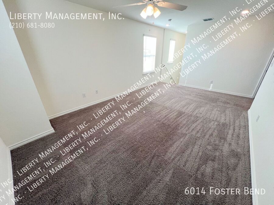 4 Bed, 3 Bath Home on a Greenbelt property image