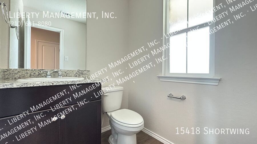 3 Bedroom, 2 1/2 Bath Home in the popular neighborhood of Redbird Ranch property image