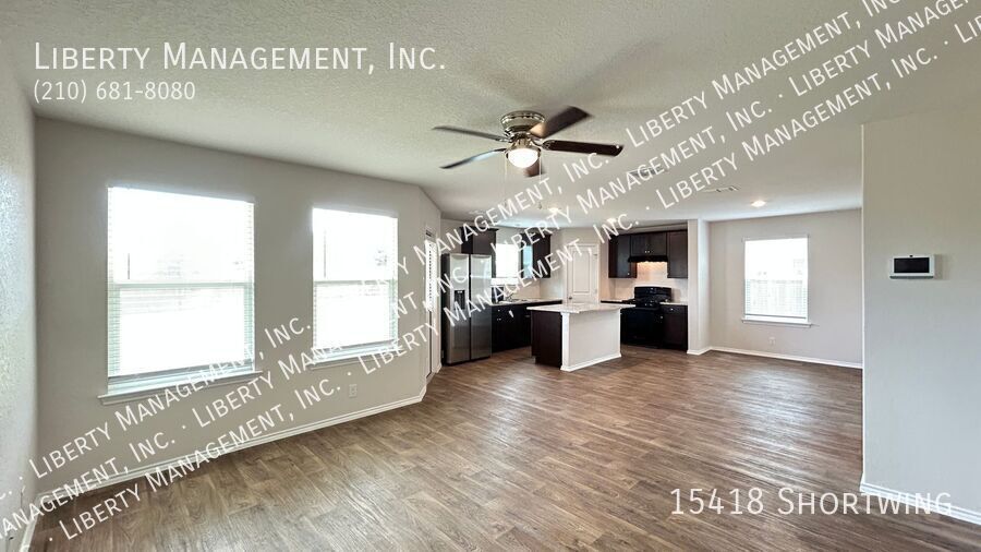 3 Bedroom, 2 1/2 Bath Home in the popular neighborhood of Redbird Ranch property image